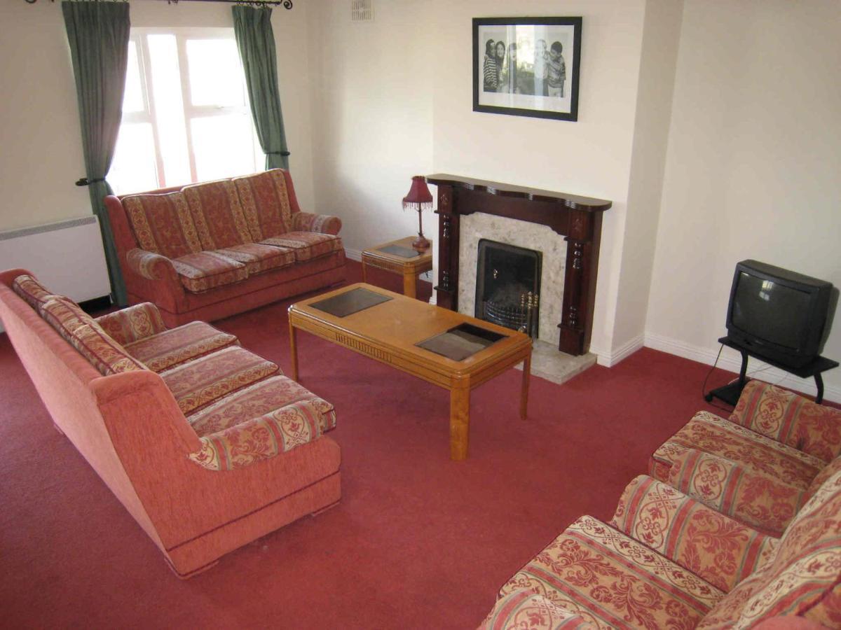 Lios Na Mara Lahinch Villa Room photo